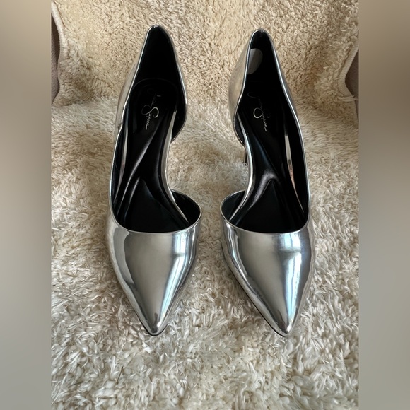 Jessica Simpson Shiny Silver Heels - Picture 1 of 6